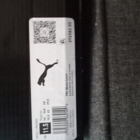 PUMA TRC BLAZE COURT SIZE 11.5 ( puma black - cherry tomato) - Picture 5 of 5